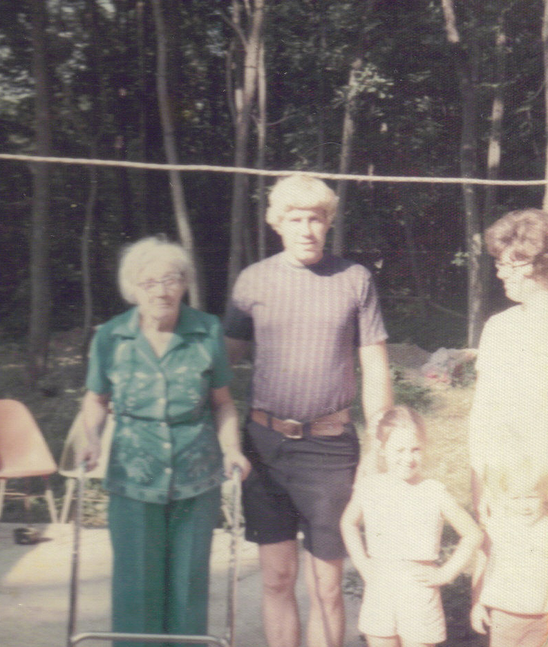 Dad with his mother Gela and girls